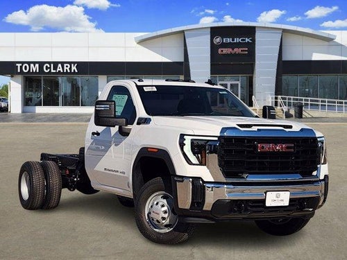 2026 GMC Sierra 3500 HD Chassis Cab Pro