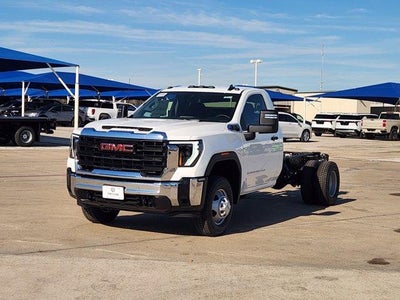 2026 GMC Sierra 3500 HD Chassis Cab Pro