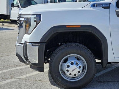 2026 GMC Sierra 3500 HD Chassis Cab Pro