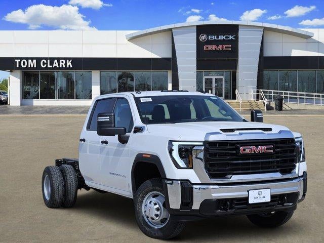 2026 GMC Sierra 3500 HD Chassis Cab Pro