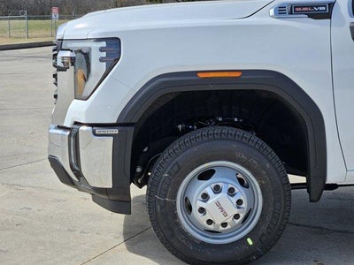 2026 GMC Sierra 3500 HD Chassis Cab Pro