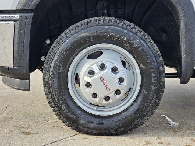 2026 GMC Sierra 3500 HD Chassis Cab Pro