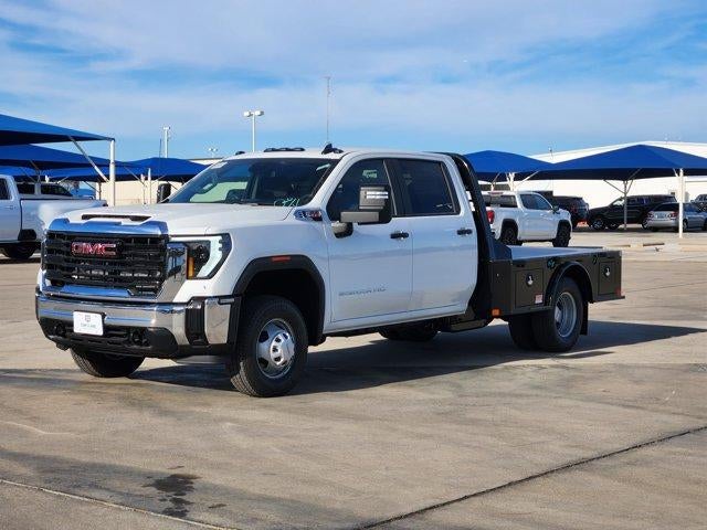 2026 GMC Sierra 3500 HD Chassis Cab Pro