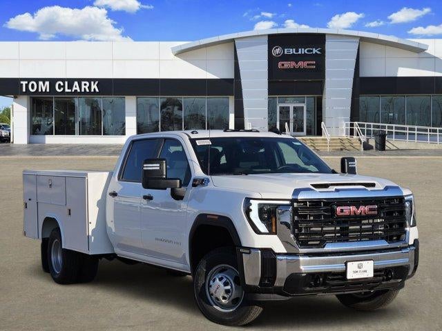 2026 GMC Sierra 3500 HD Chassis Cab Pro