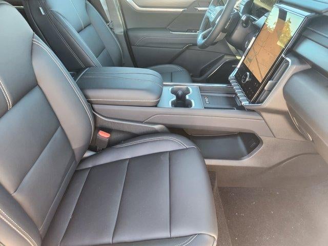 2026 GMC Acadia FWD Elevation