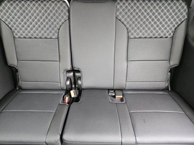 2026 GMC Acadia FWD Denali