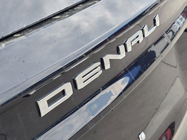 2026 GMC Acadia FWD Denali