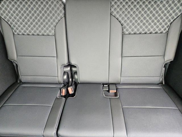 2026 GMC Acadia FWD Denali