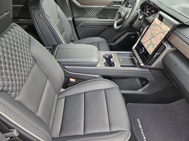 2027 GMC Acadia FWD Denali