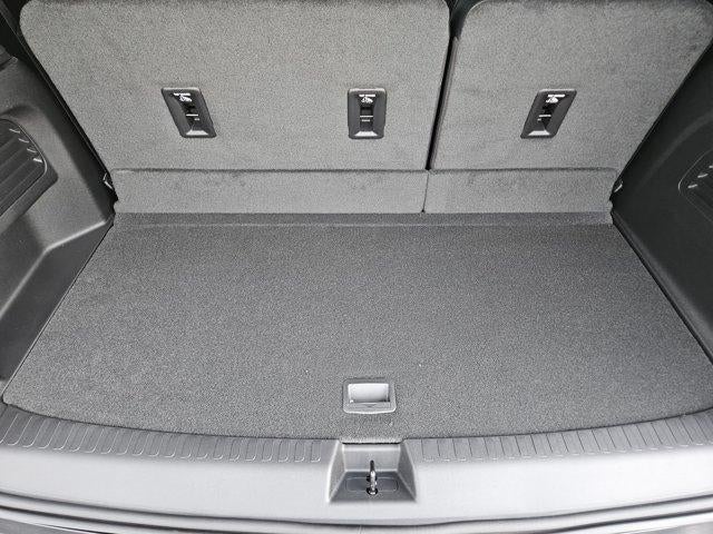 2027 GMC Acadia FWD Denali