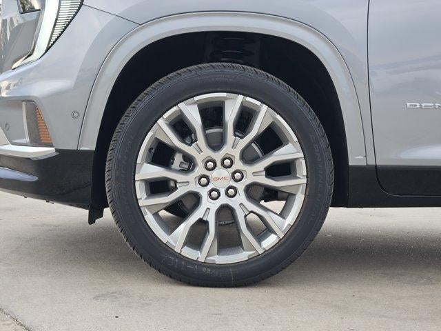 2027 GMC Acadia FWD Denali