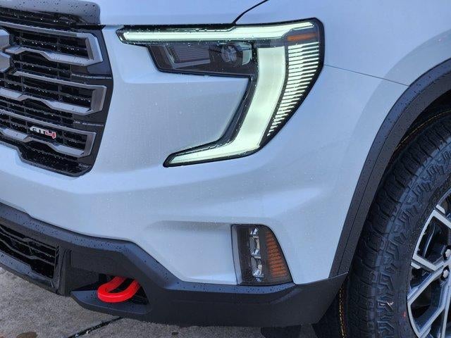 2026 GMC Acadia AWD AT4