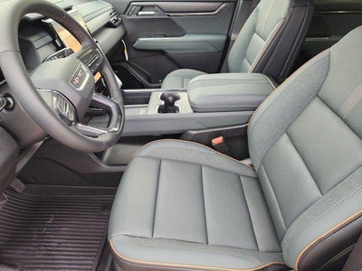 2026 GMC Acadia AWD AT4