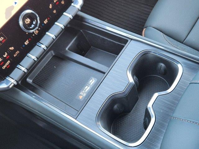 2026 GMC Acadia AWD AT4