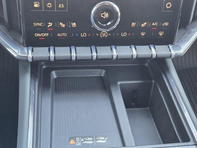 2026 GMC Acadia AWD AT4