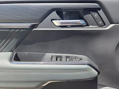 2026 GMC Acadia AWD AT4