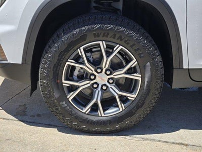 2026 GMC Acadia AWD AT4