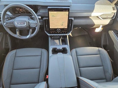 2026 GMC Acadia AWD AT4