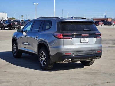 2026 GMC Acadia AWD AT4