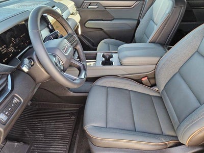 2026 GMC Acadia AWD AT4