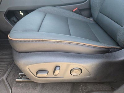 2026 GMC Acadia AWD AT4