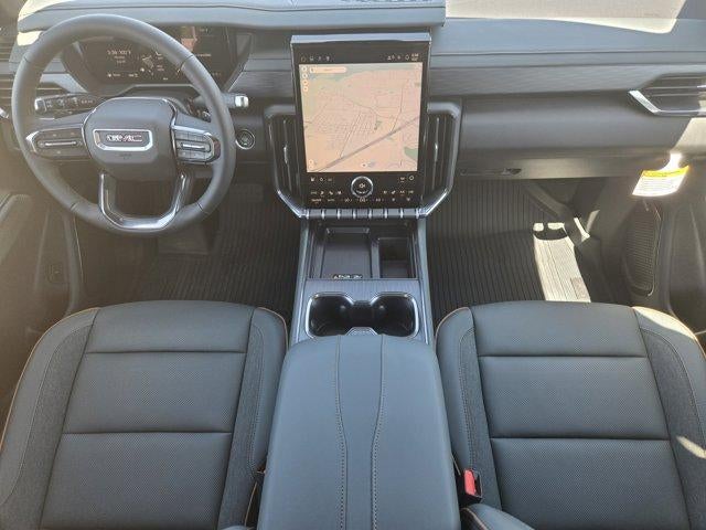 2026 GMC Acadia AWD AT4