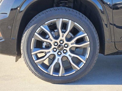 2026 GMC Acadia FWD Denali Ultimate