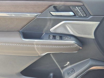 2027 GMC Acadia FWD Denali Ultimate