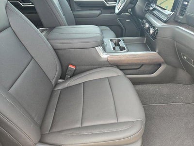 2025 GMC Sierra 2500 HD SLT