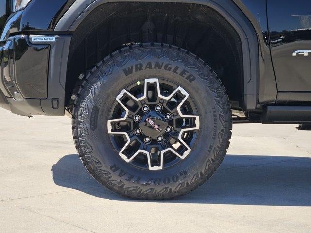 2026 GMC Sierra 2500HD AT4X - Photo 7
