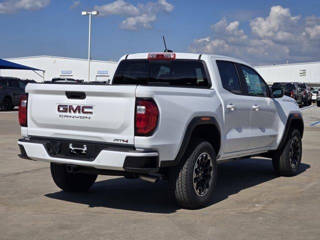 2026 GMC Canyon 4WD AT4
