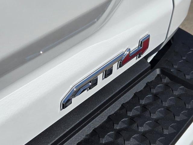 2026 GMC Canyon 4WD AT4