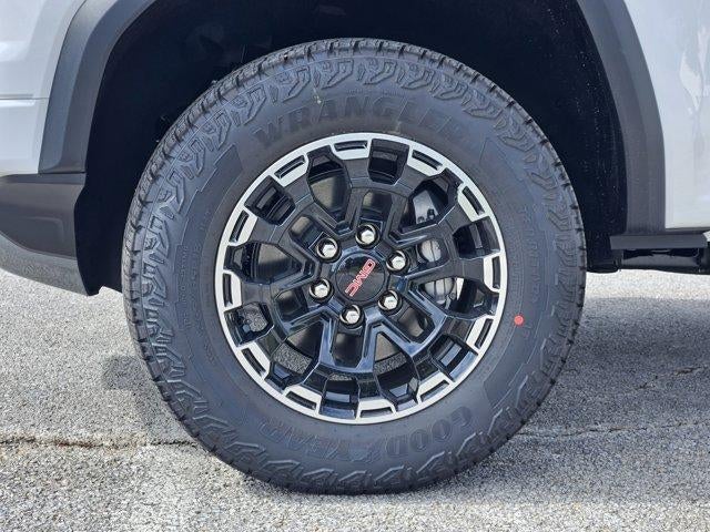 2026 GMC Canyon 4WD AT4
