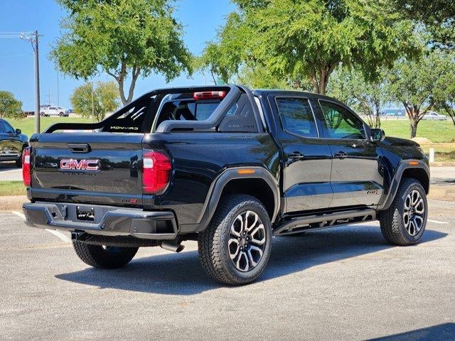 2025 GMC Canyon 4WD AT4