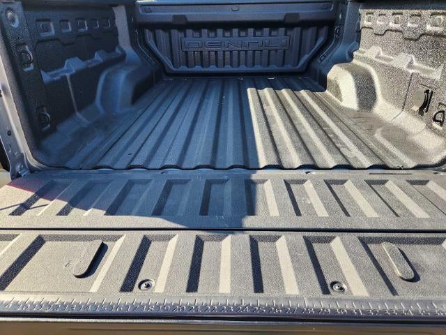 2023 GMC Canyon Denali