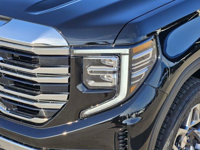 2026 GMC Sierra 1500 SLT - Photo 5