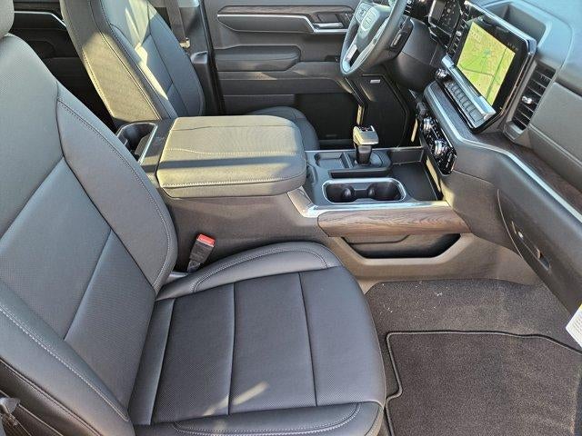 2026 GMC Sierra 1500 SLT - Photo 10