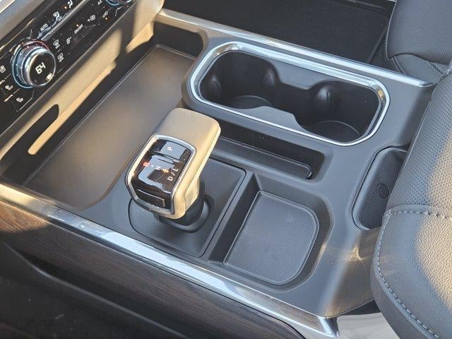2026 GMC Sierra 1500 SLT - Photo 15