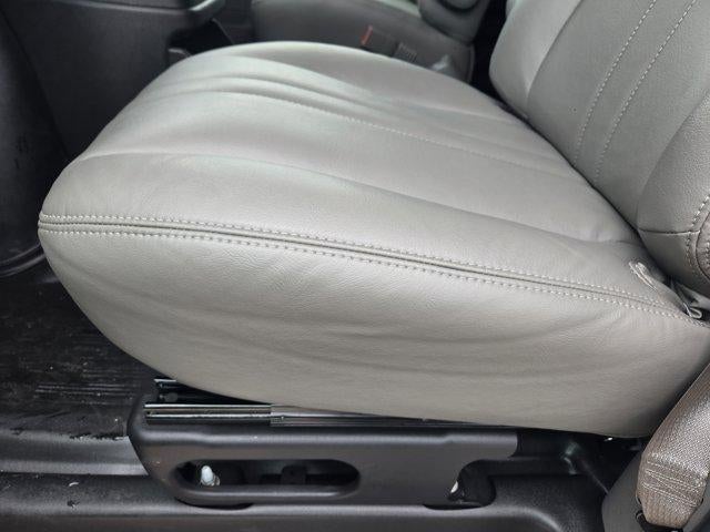 2025 GMC Savana Cargo 2500 Base