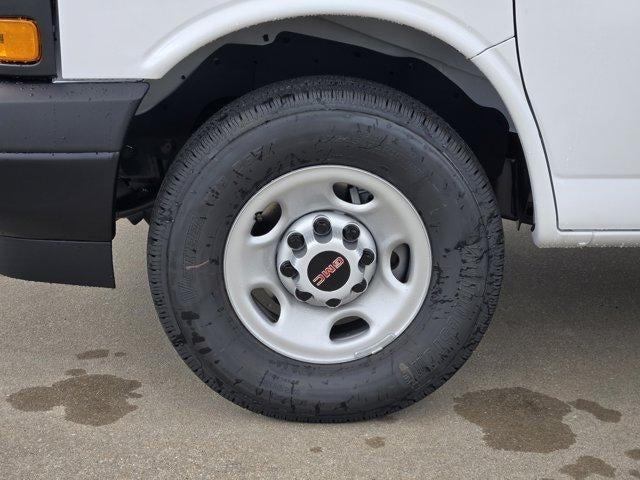 2025 GMC Savana Cargo 2500 Base