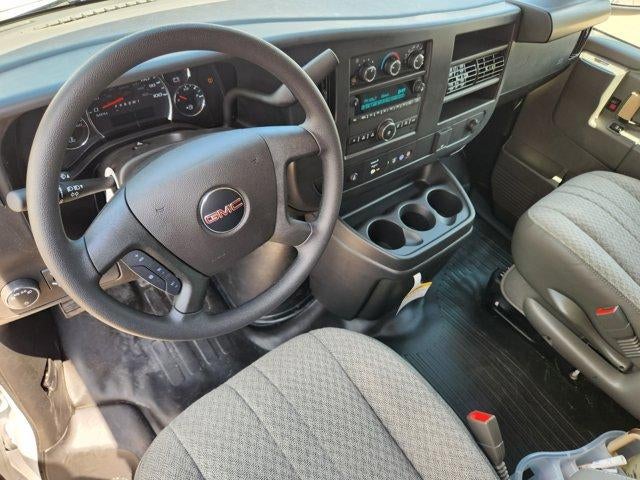 2025 GMC Savana Cargo 2500 Base