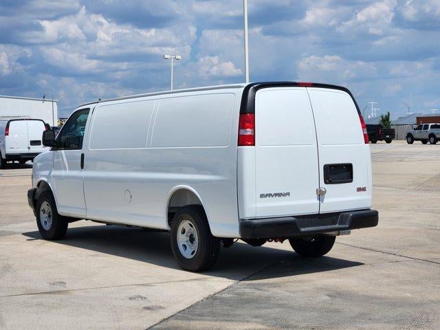 2025 GMC Savana Cargo 2500 Base