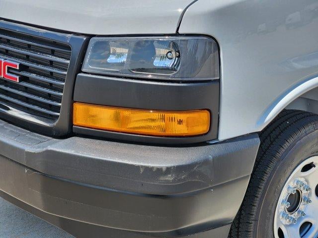 2025 GMC Savana Cargo 2500 Base