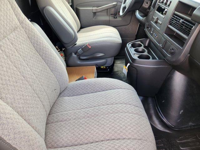 2025 GMC Savana Cargo 2500 Base