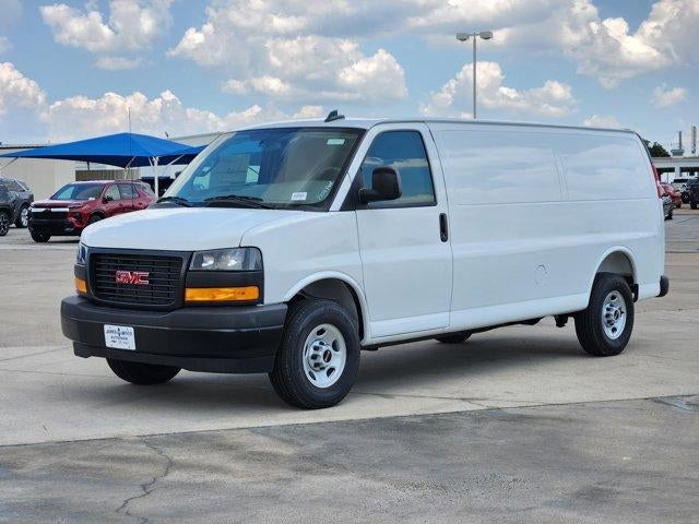 2025 GMC Savana Cargo 2500 Base