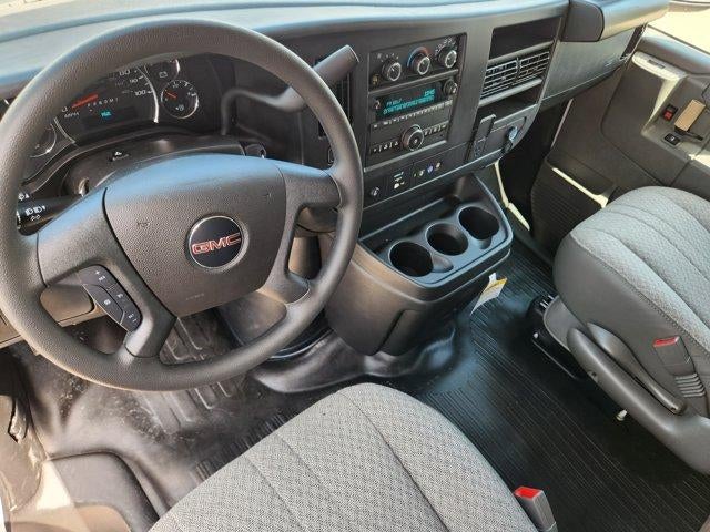 2025 GMC Savana Cargo 2500 Base