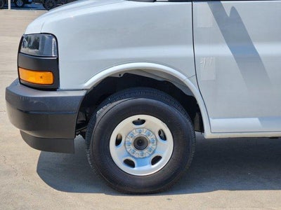 2025 GMC Savana Cargo 2500 Base