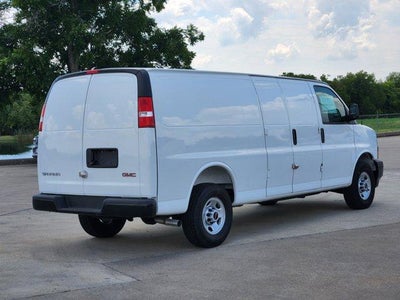 2025 GMC Savana Cargo 2500 Base