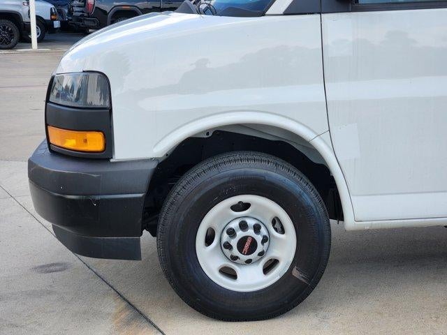 2025 GMC Savana Cargo 2500 Base