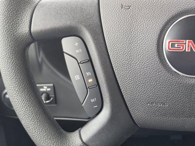 2025 GMC Savana Cargo 3500 Base